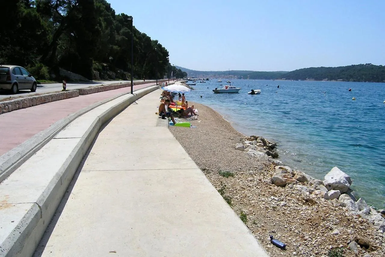 Apartments By The Sea Mali Losinj Veli Lošinj