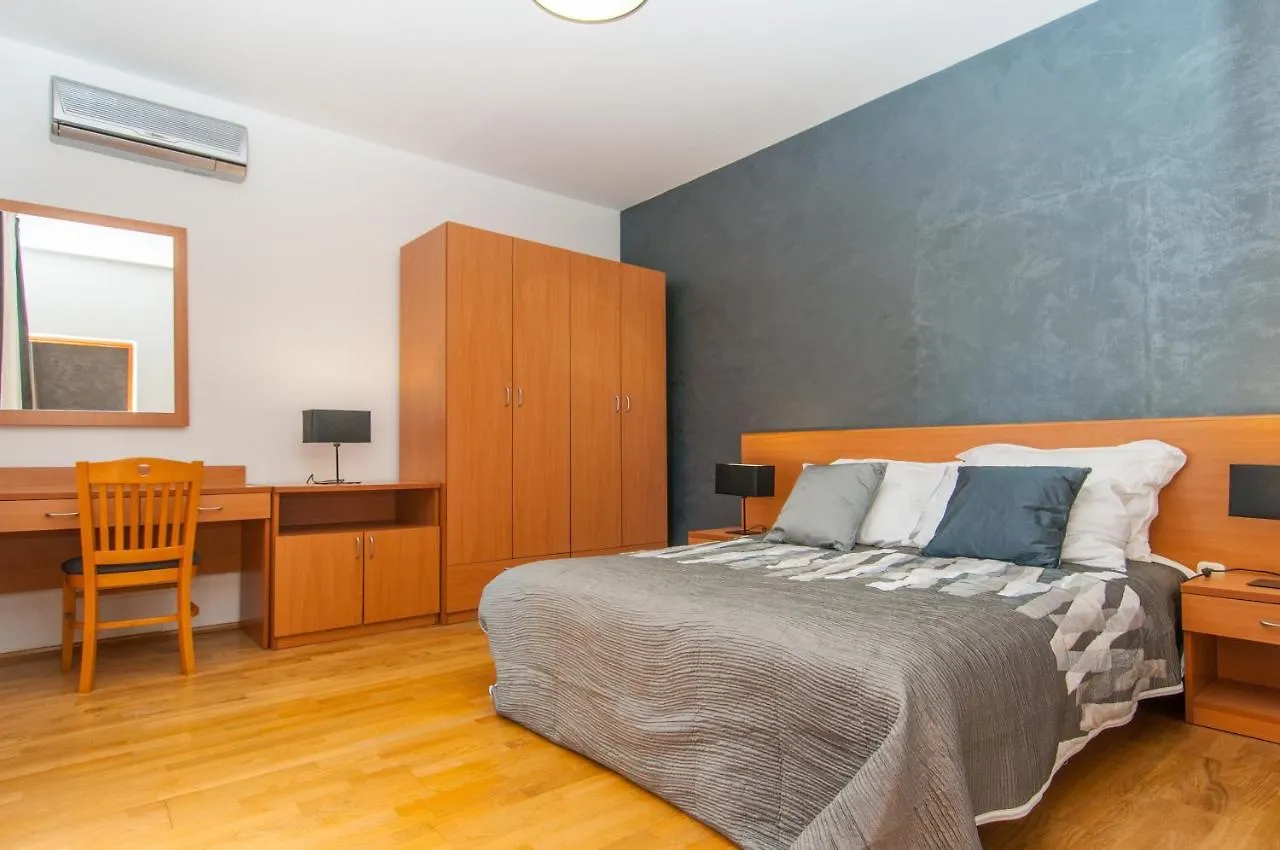 Apartments By The Sea Mali Losinj Veli Losinj